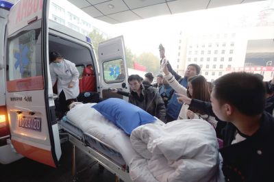新兴县救护车转院